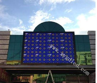 呼兰·中心市场户外P10全彩显示屏