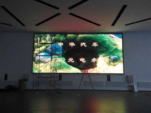 哈尔滨申华汽车P6室内全彩LED显示屏51平方米