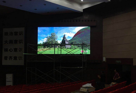 黑龙江省武警部队总队机动部队P2室内全彩LED显示屏